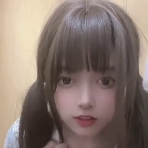 极品神颜丝足萝莉@水煮鳄鱼(要要饿晕了) 作品合集[3P+30V/7.68G]