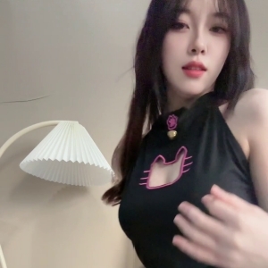 花椒极品网红@小movo 土豪定制+裸舞+1V1作品合集[13V/1.50G]