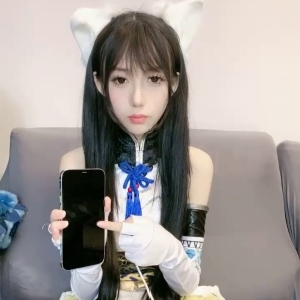 清纯系小萝莉@黎酱不爱吃青菜 尺度福利秀[38.7G]