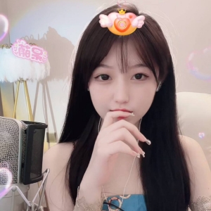 抖音300w粉网红@天降之雯 尺度私拍合集[1.1G]