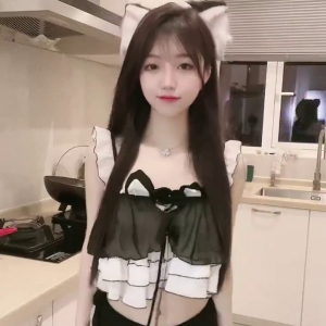 抖音300w粉网红@天降之雯 尺度私拍合集[1.1G]