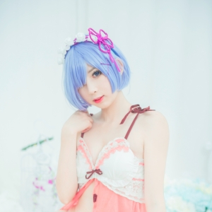 清纯系coser@小酥酱 写真作品15套写真合集[423P+12V2.52G]